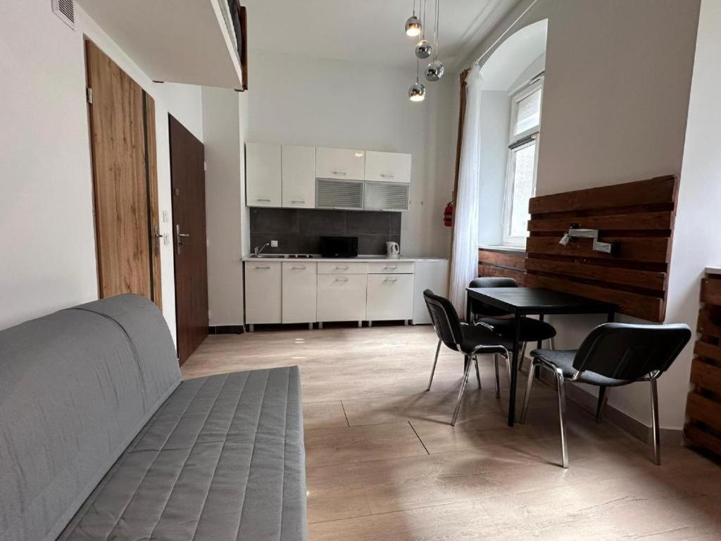 Apartamenty Golebia-Genius Poznan Ngoại thất bức ảnh