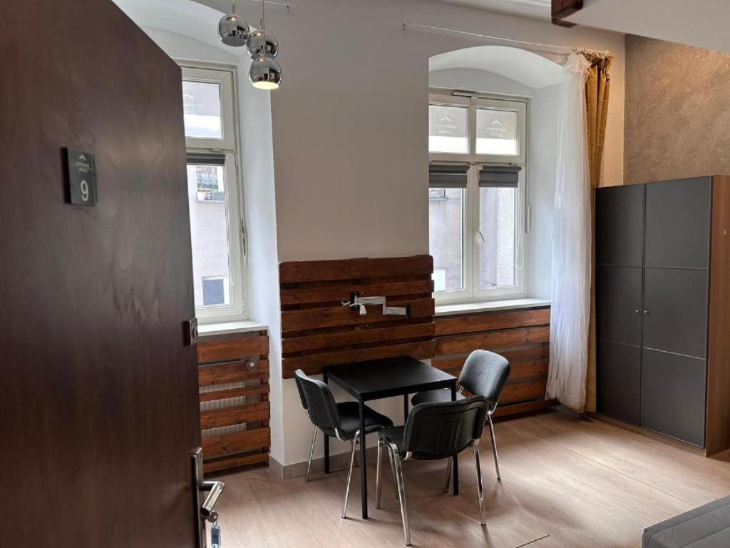 Apartamenty Golebia-Genius Poznan Ngoại thất bức ảnh