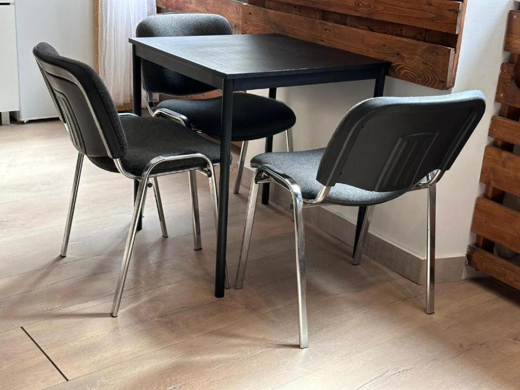 Apartamenty Golebia-Genius Poznan Ngoại thất bức ảnh