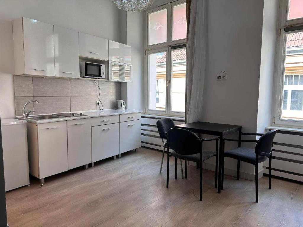 Apartamenty Golebia-Genius Poznan Ngoại thất bức ảnh